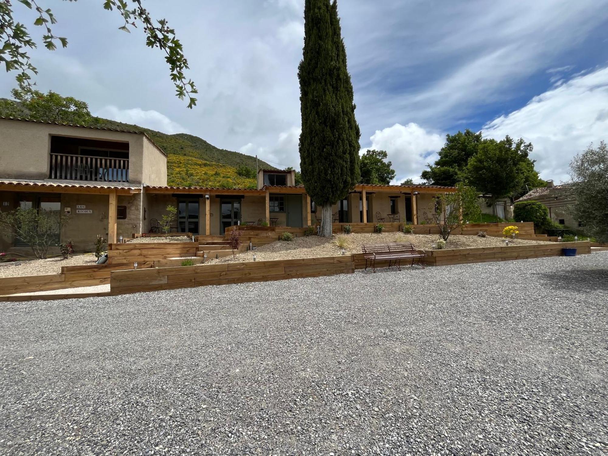 Ferienwohnung Les Ricoux Montfroc Exterior foto