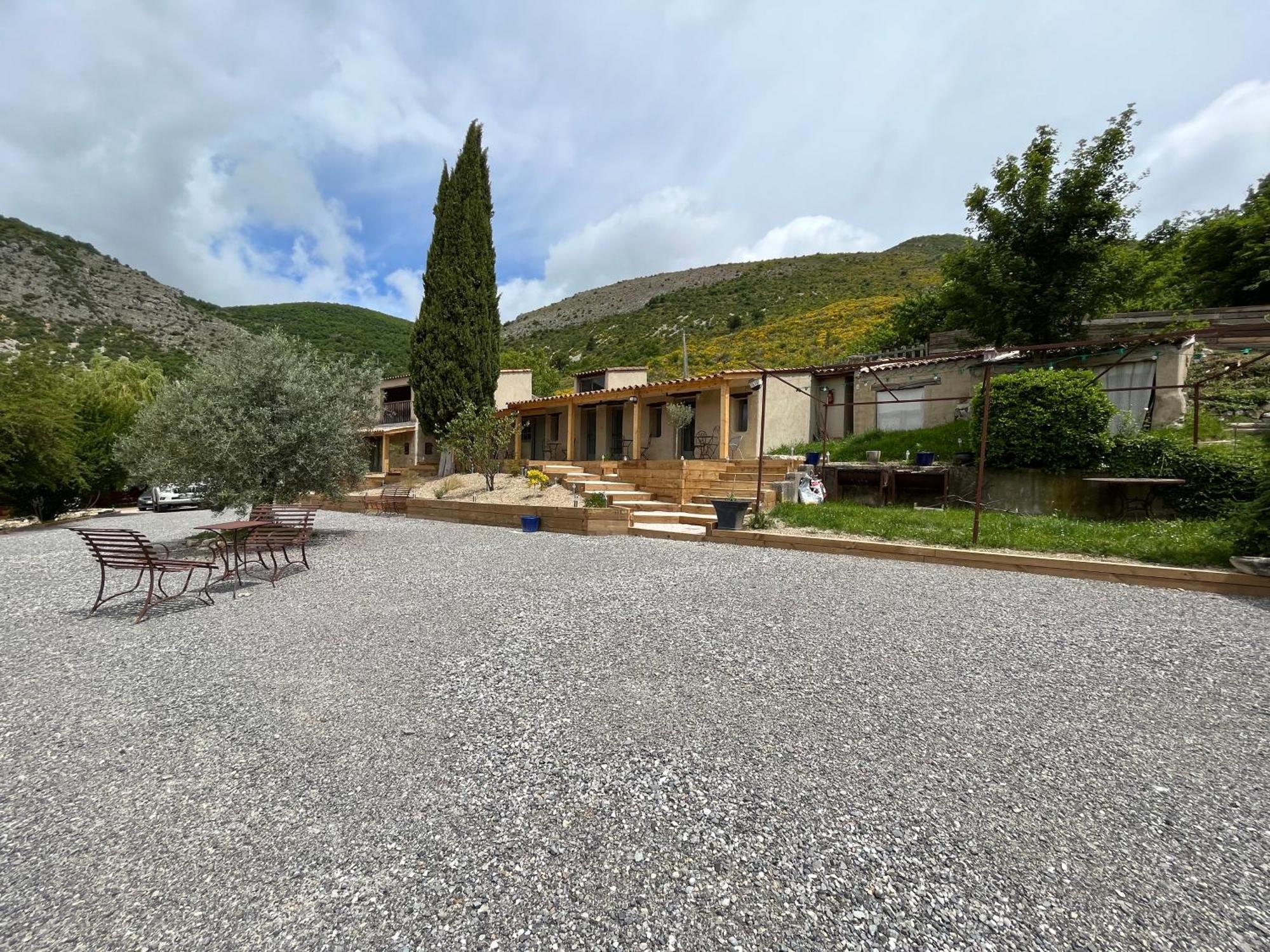 Ferienwohnung Les Ricoux Montfroc Exterior foto