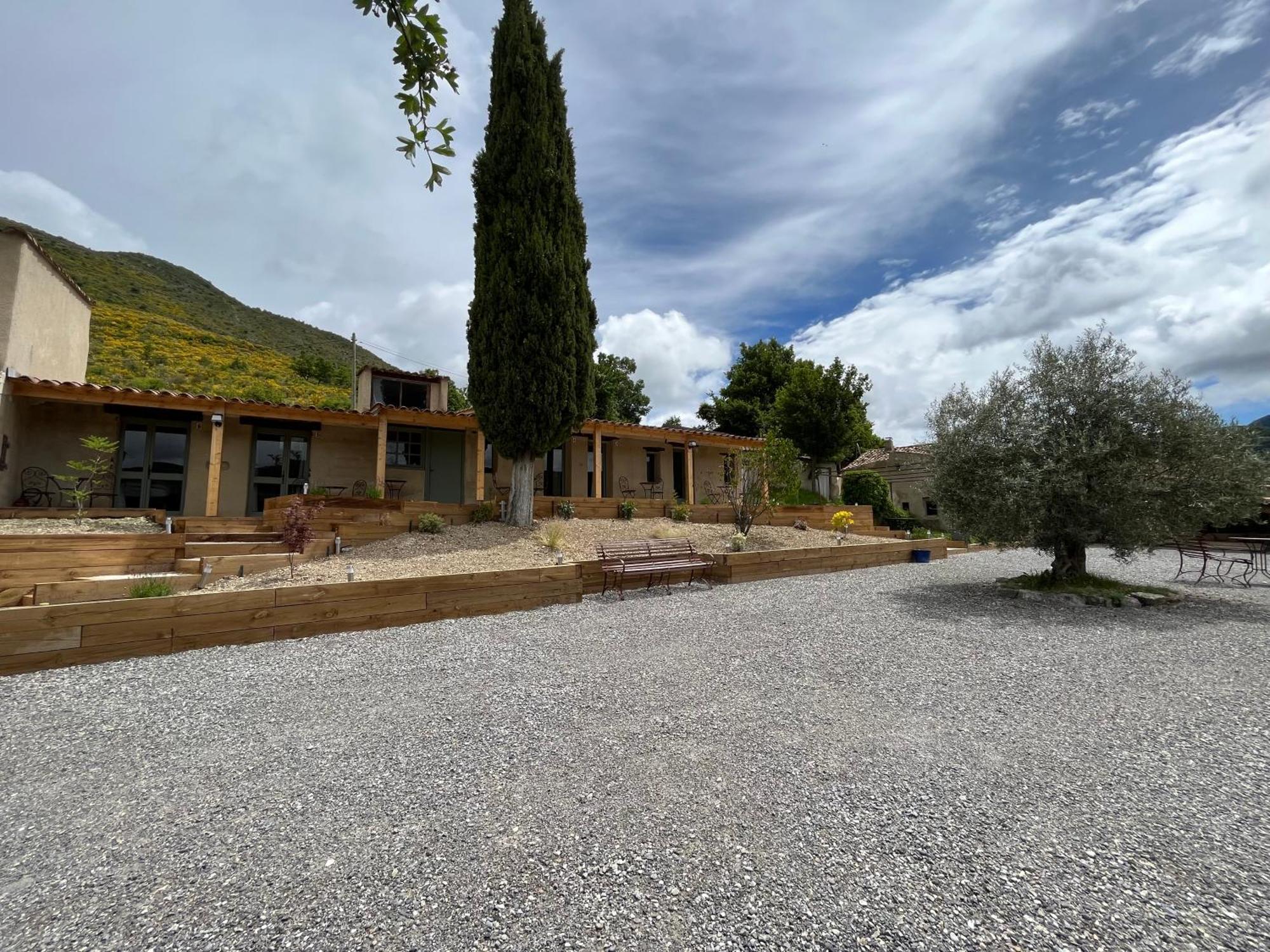 Ferienwohnung Les Ricoux Montfroc Exterior foto