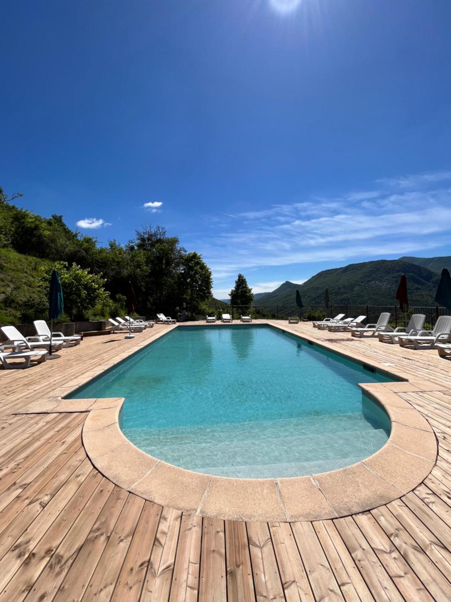 Ferienwohnung Les Ricoux Montfroc Exterior foto