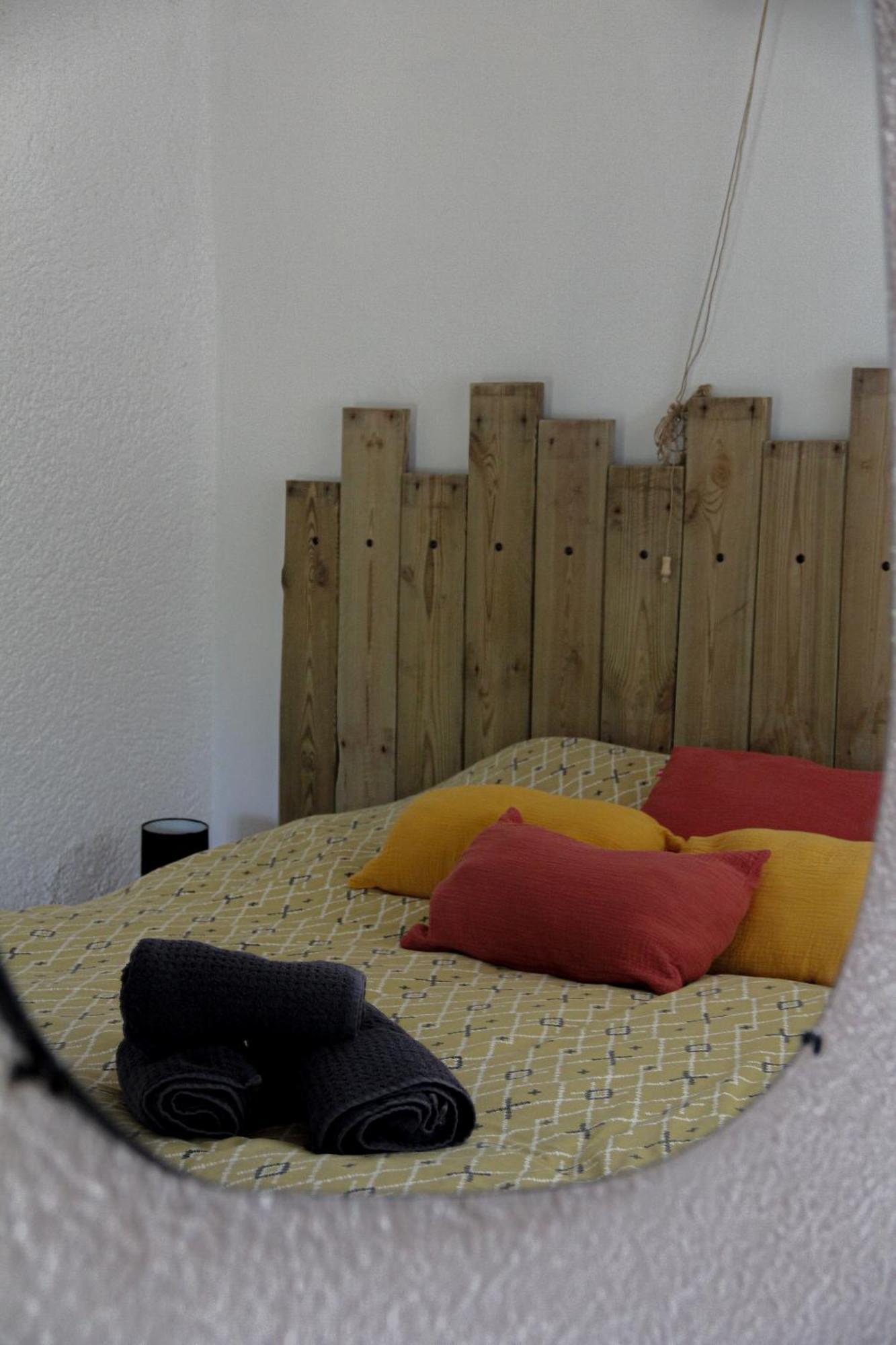 Ferienwohnung Les Ricoux Montfroc Exterior foto