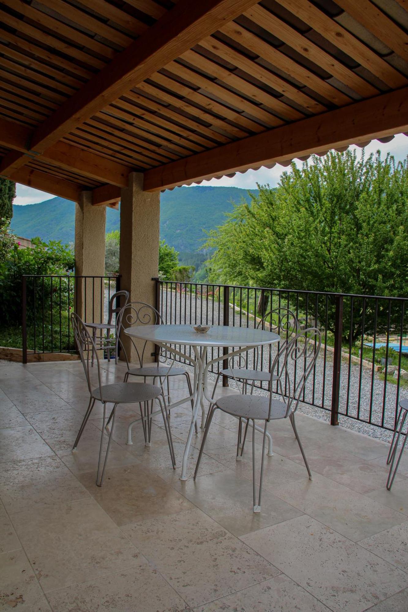 Ferienwohnung Les Ricoux Montfroc Exterior foto