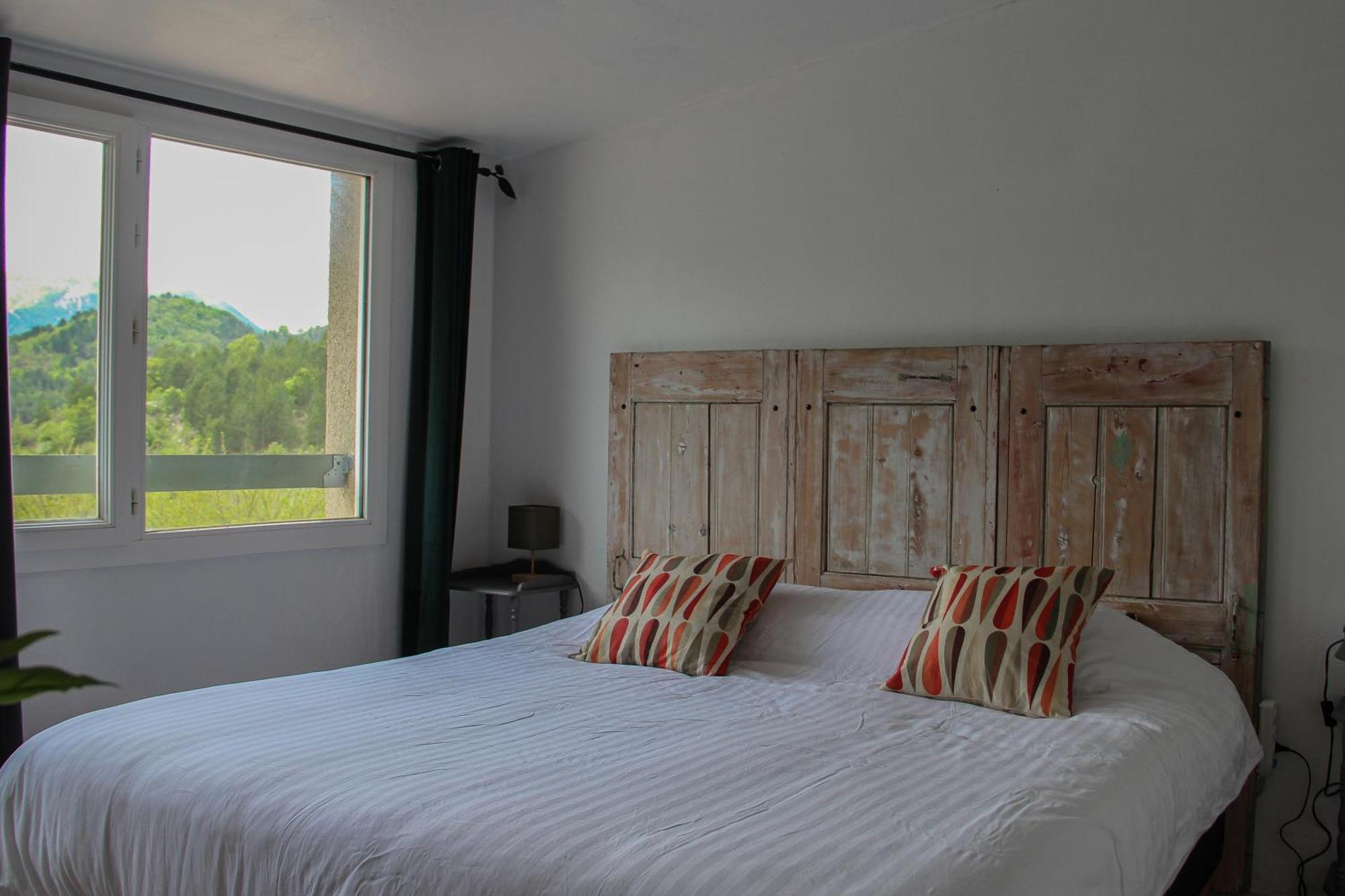 Ferienwohnung Les Ricoux Montfroc Exterior foto