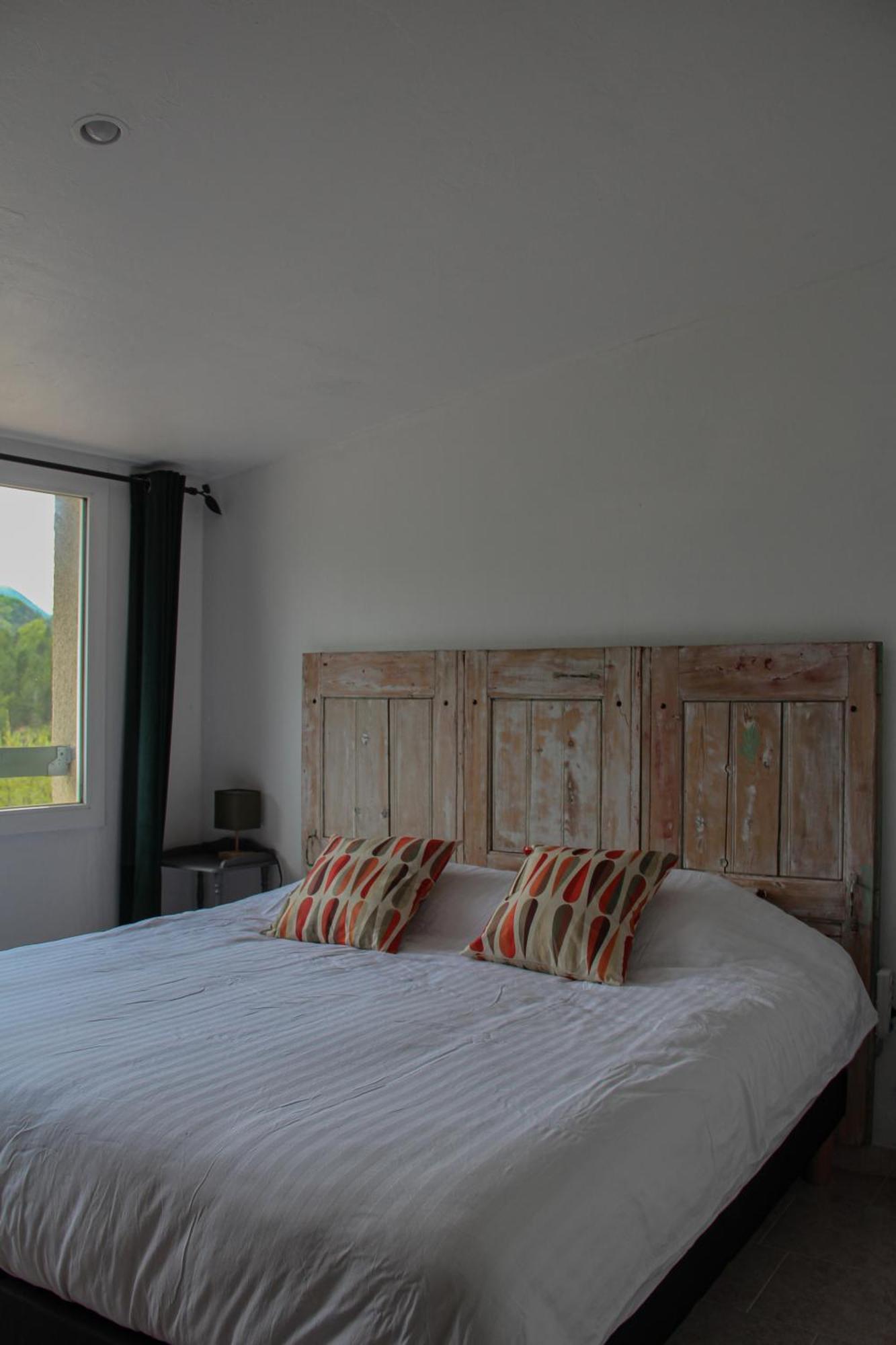 Ferienwohnung Les Ricoux Montfroc Exterior foto